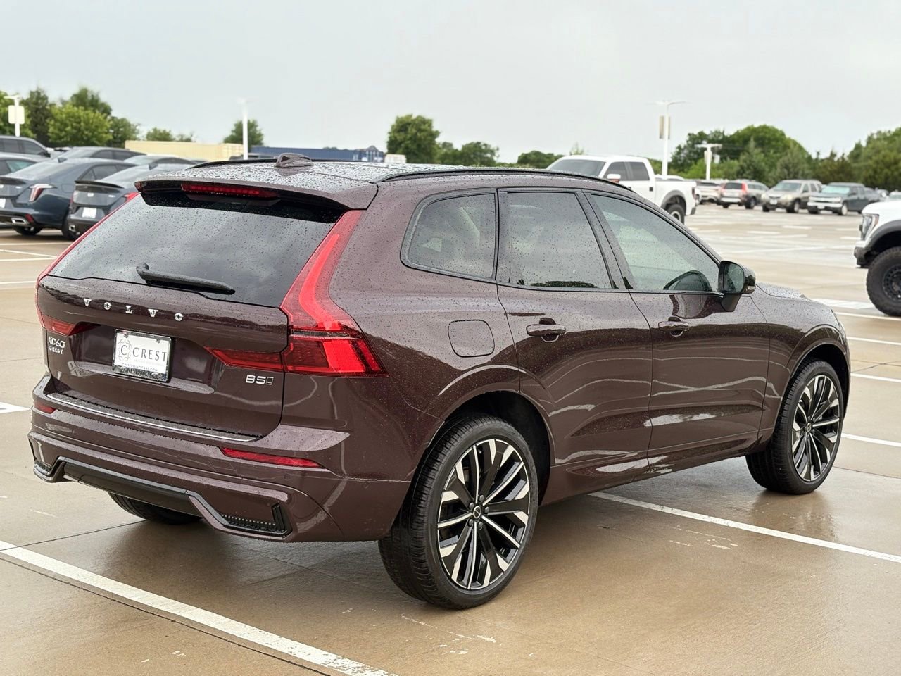 New 2026 Volvo XC60 B5 Ultra w/ Protection Package Premier AWD/4WD image 5
