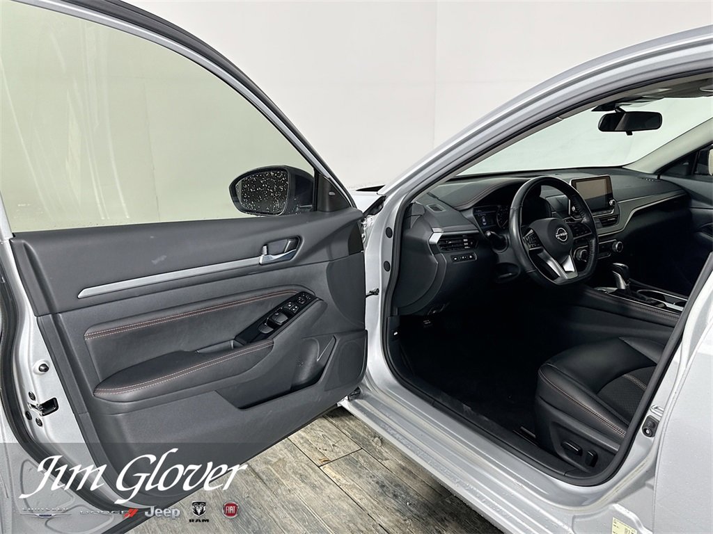 Used 2023 Nissan Altima 2.5 SR image 20