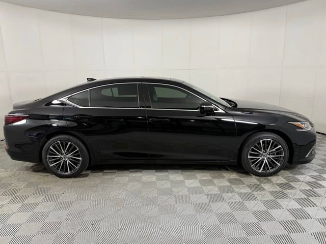 Certified 2023 Lexus ES 350 w/ Premium Package image 9