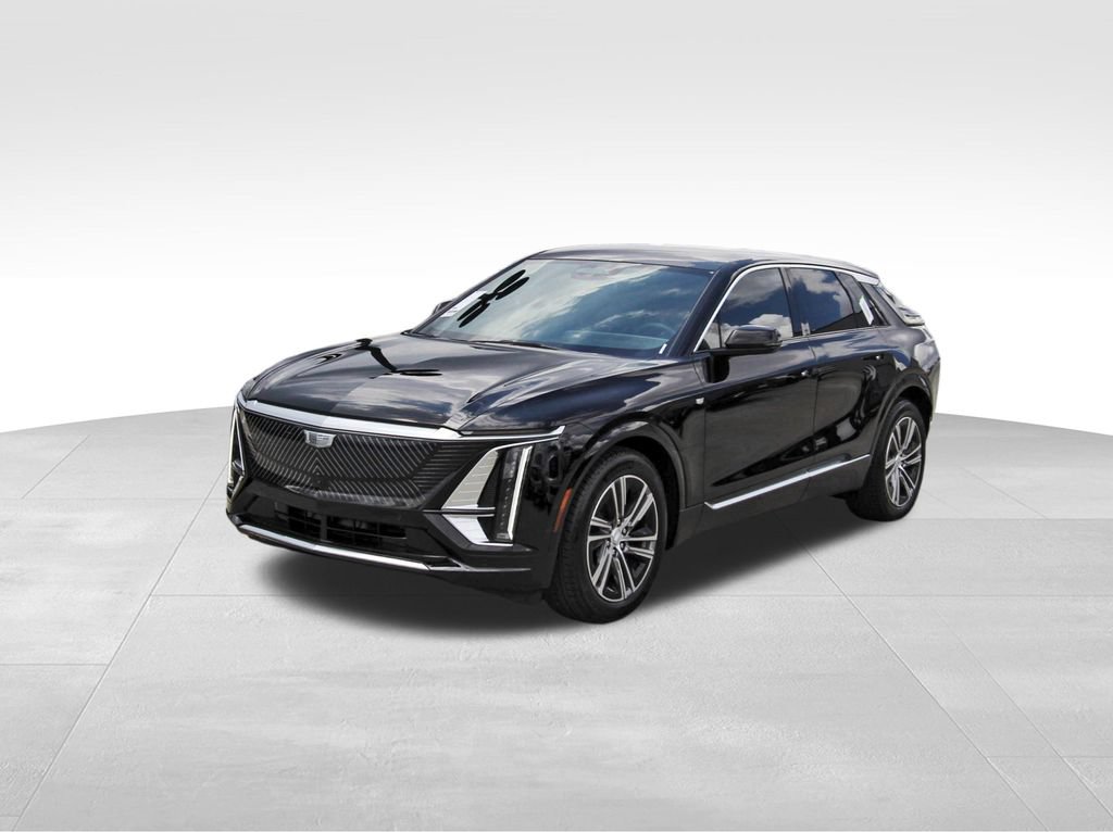 New 2027 Cadillac Lyriq Luxury RWD image 2