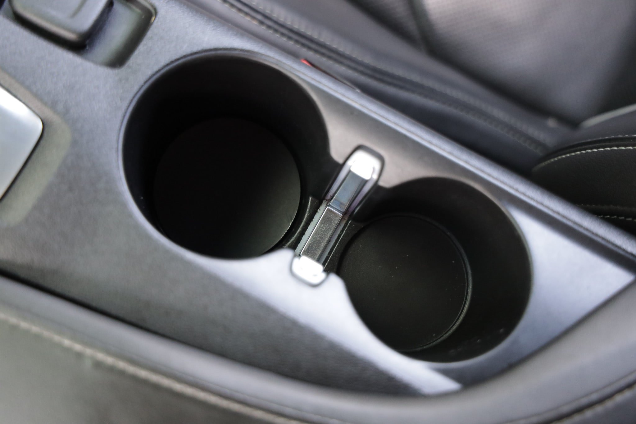 Used 2016 Chevrolet Camaro SS RWD image 39
