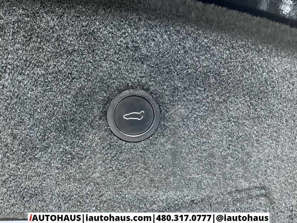 Used 2023 Tesla Model S image 14