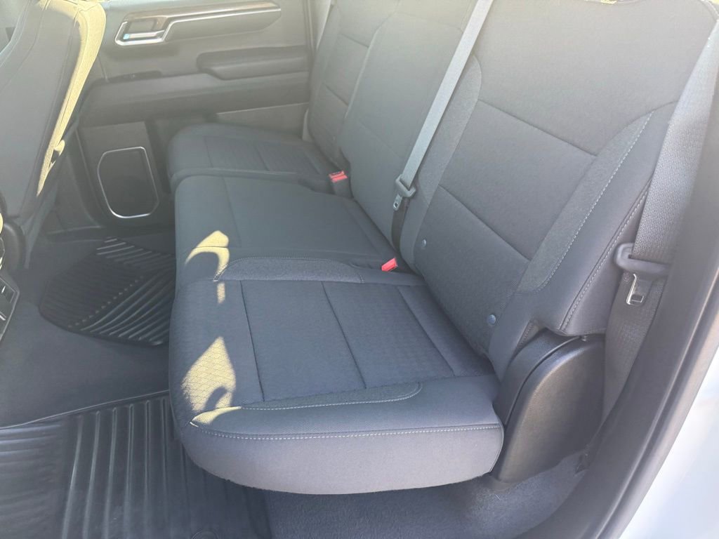 Used 2023 Chevrolet Silverado 1500 LT image 29