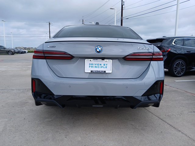 New 2027 BMW 550e xDrive w/ Executive Package AWD/4WD image 9