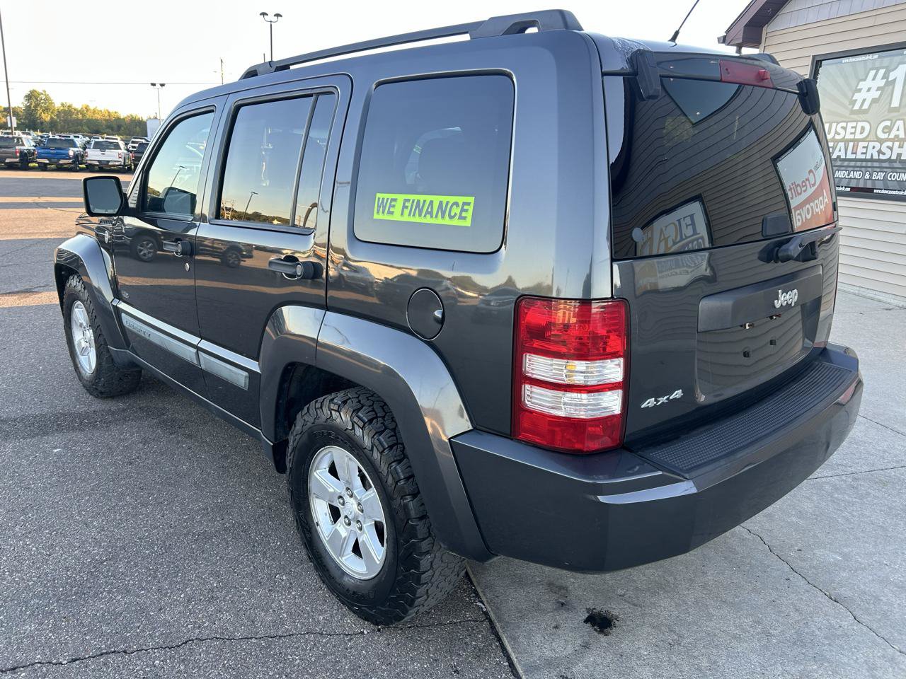 Used 2010 Jeep Liberty Sport w/ North Edition Group AWD/4WD image 7