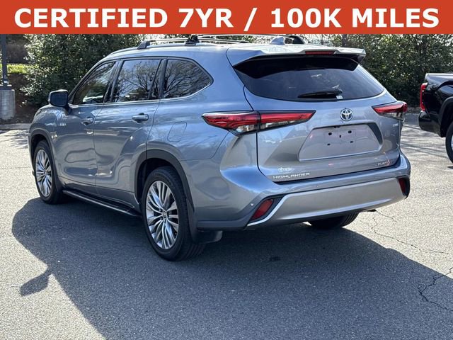Used 2021 Toyota Highlander Platinum image 4