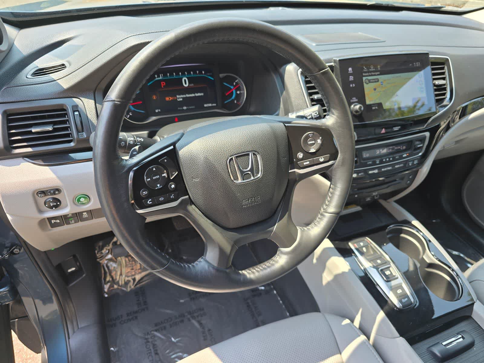 Used 2019 Honda Pilot Elite image 2