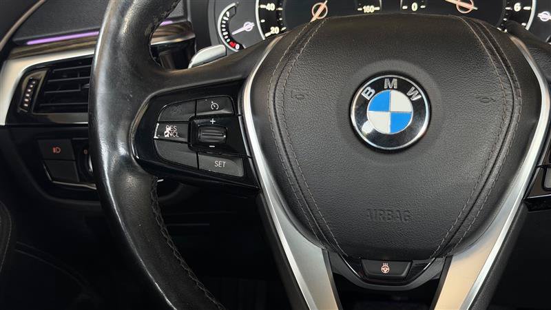Used 2018 BMW 540i xDrive AWD/4WD image 29