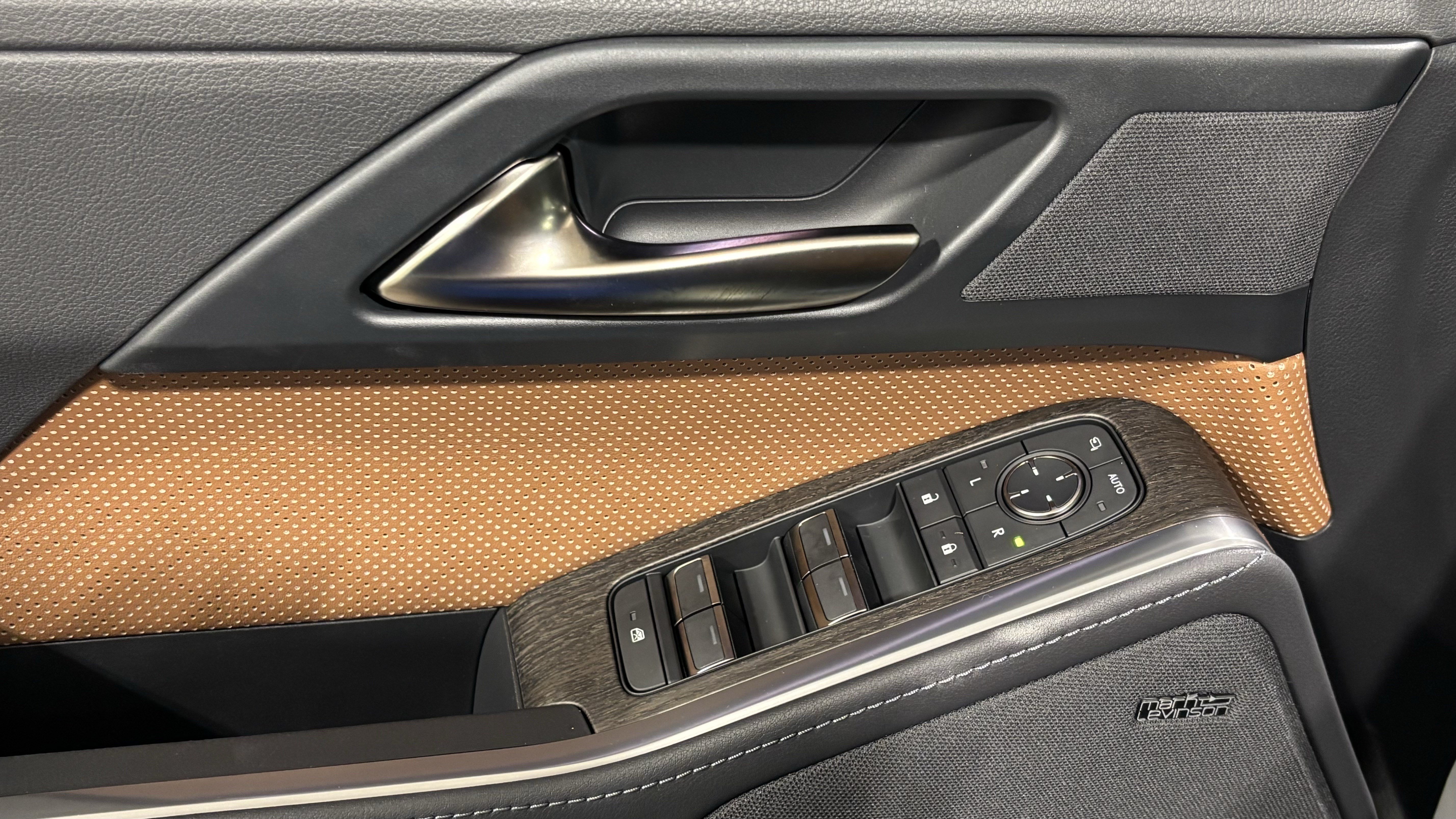 New 2026 Lexus GX 550 AWD/4WD image 10