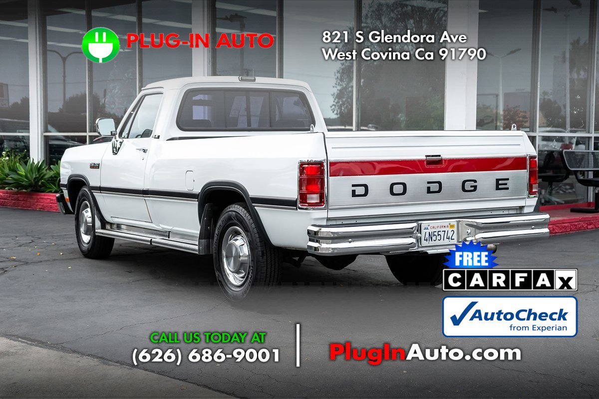 Used 1992 Dodge D/W Truck 250 image 3