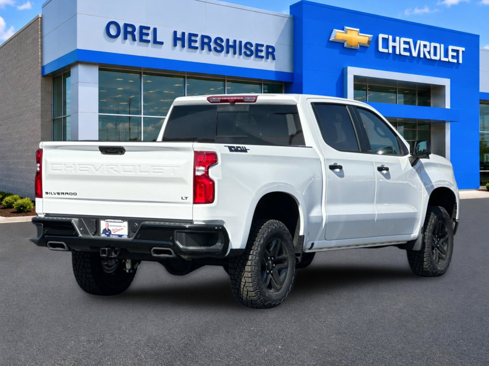 New 2026 Chevrolet Silverado 1500 LT Trail Boss w/ LT Trail Boss Premium Package AWD/4WD image 4