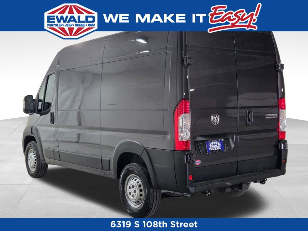 New 2026 RAM ProMaster 2500 image 18