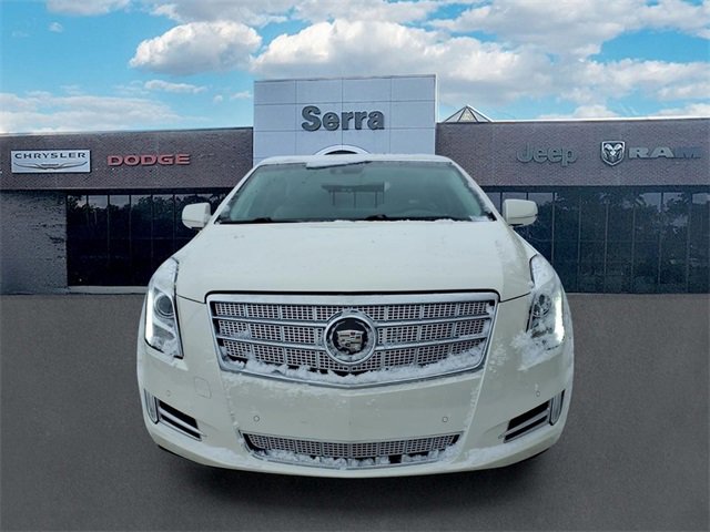 Used 2013 Cadillac XTS Platinum w/ Driver Assist Package image 2