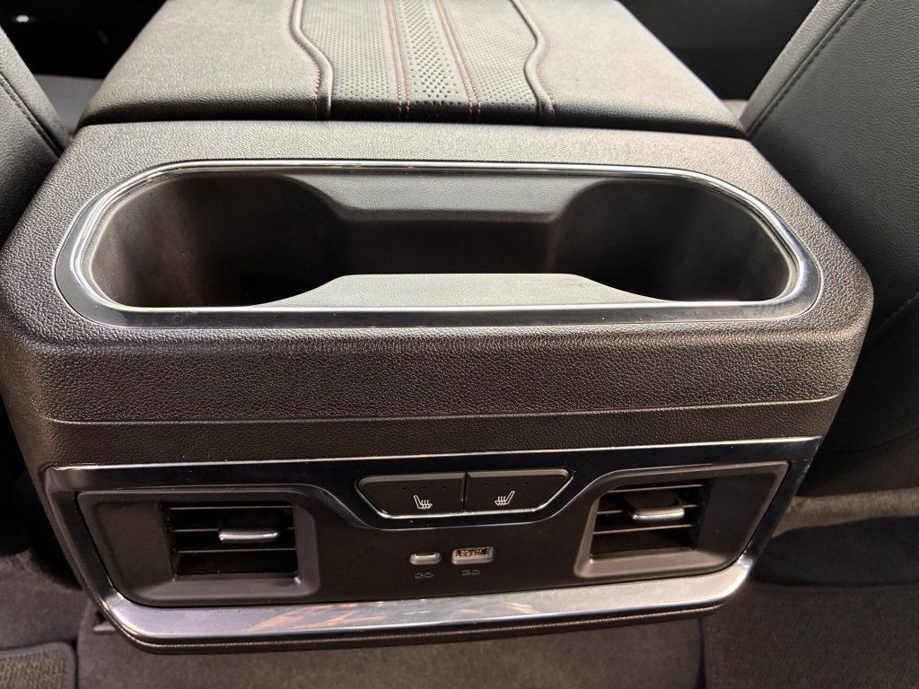 Used 2023 Chevrolet Silverado 1500 High Country w/ Technology Package image 20