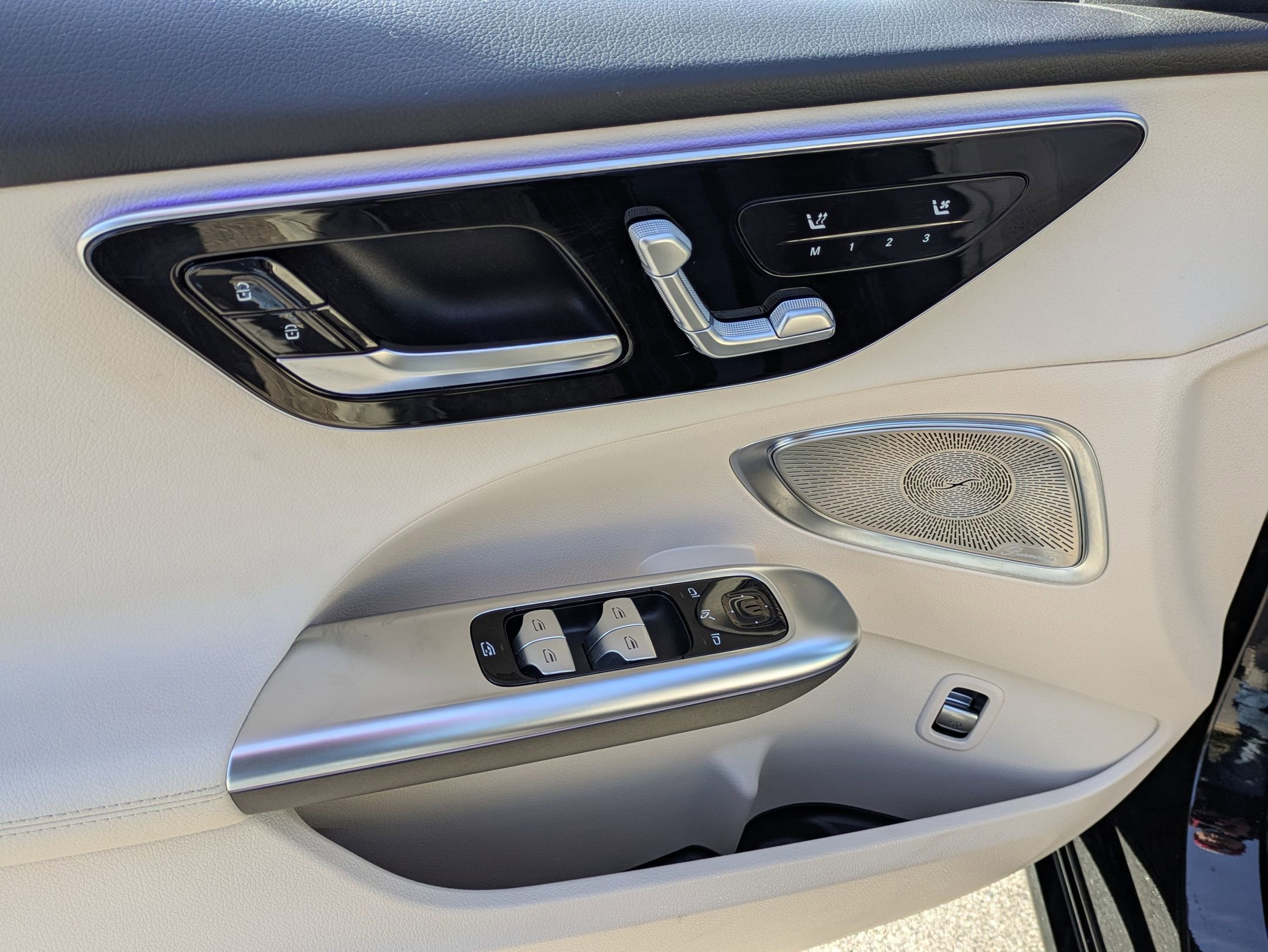 Used 2022 Mercedes-Benz C 300 Sedan image 16