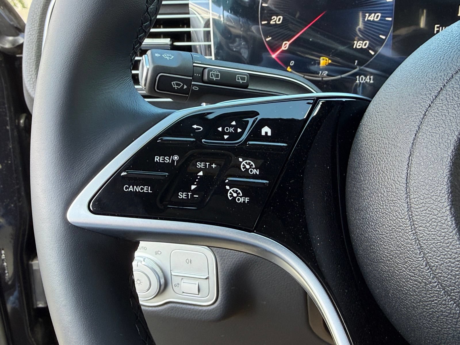 New 2025 Mercedes-Benz GLE 580 4MATIC image 23