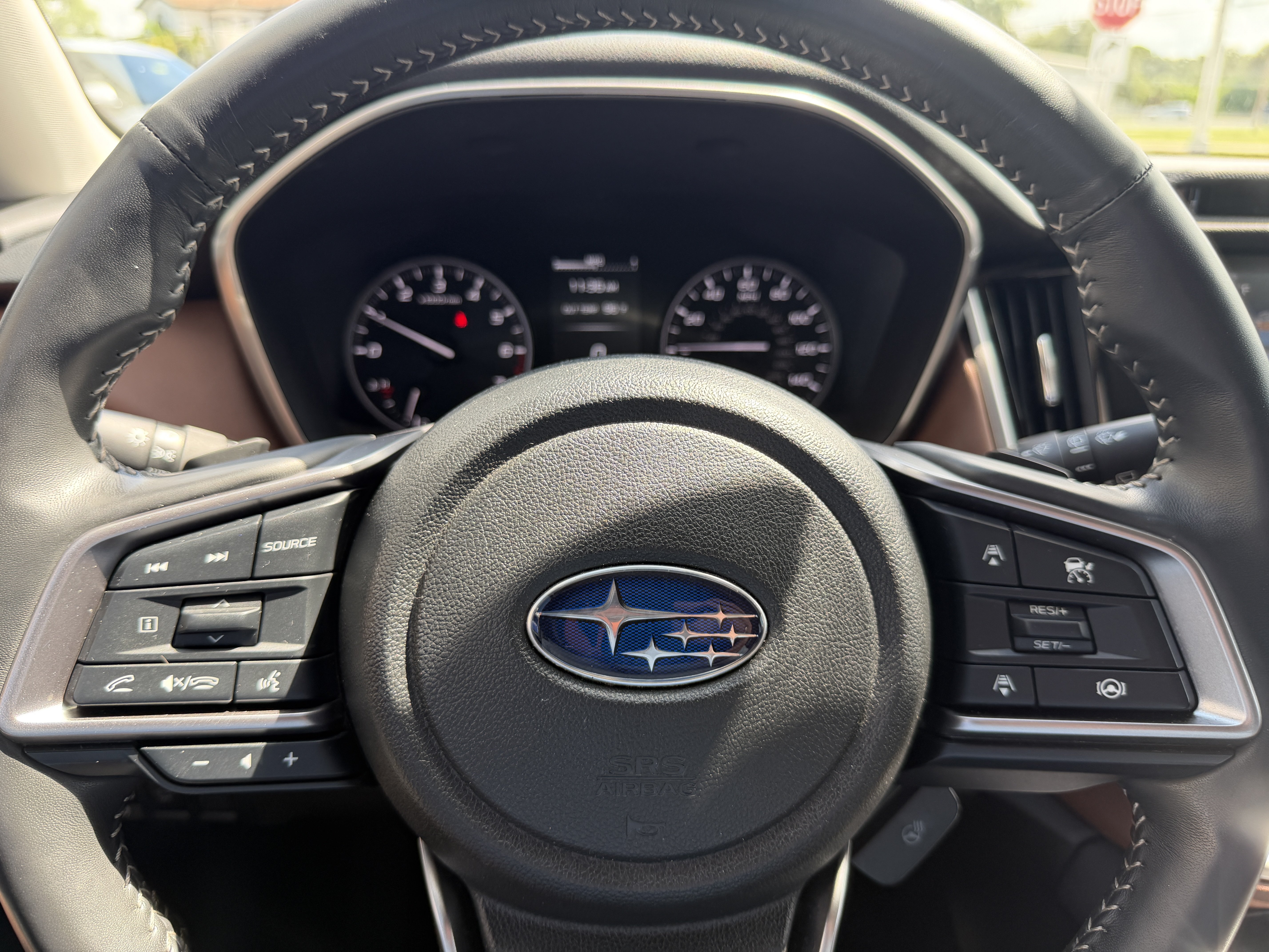 Used 2025 Subaru Outback Touring AWD/4WD image 26