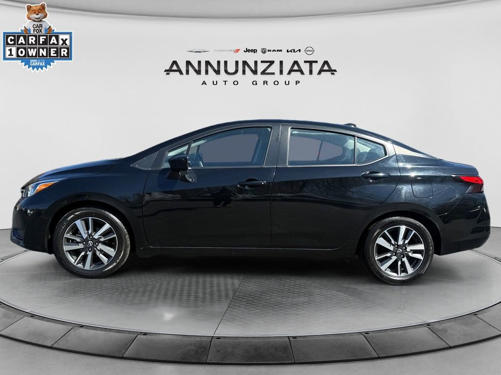 Used 2024 Nissan Versa SV FWD image 2