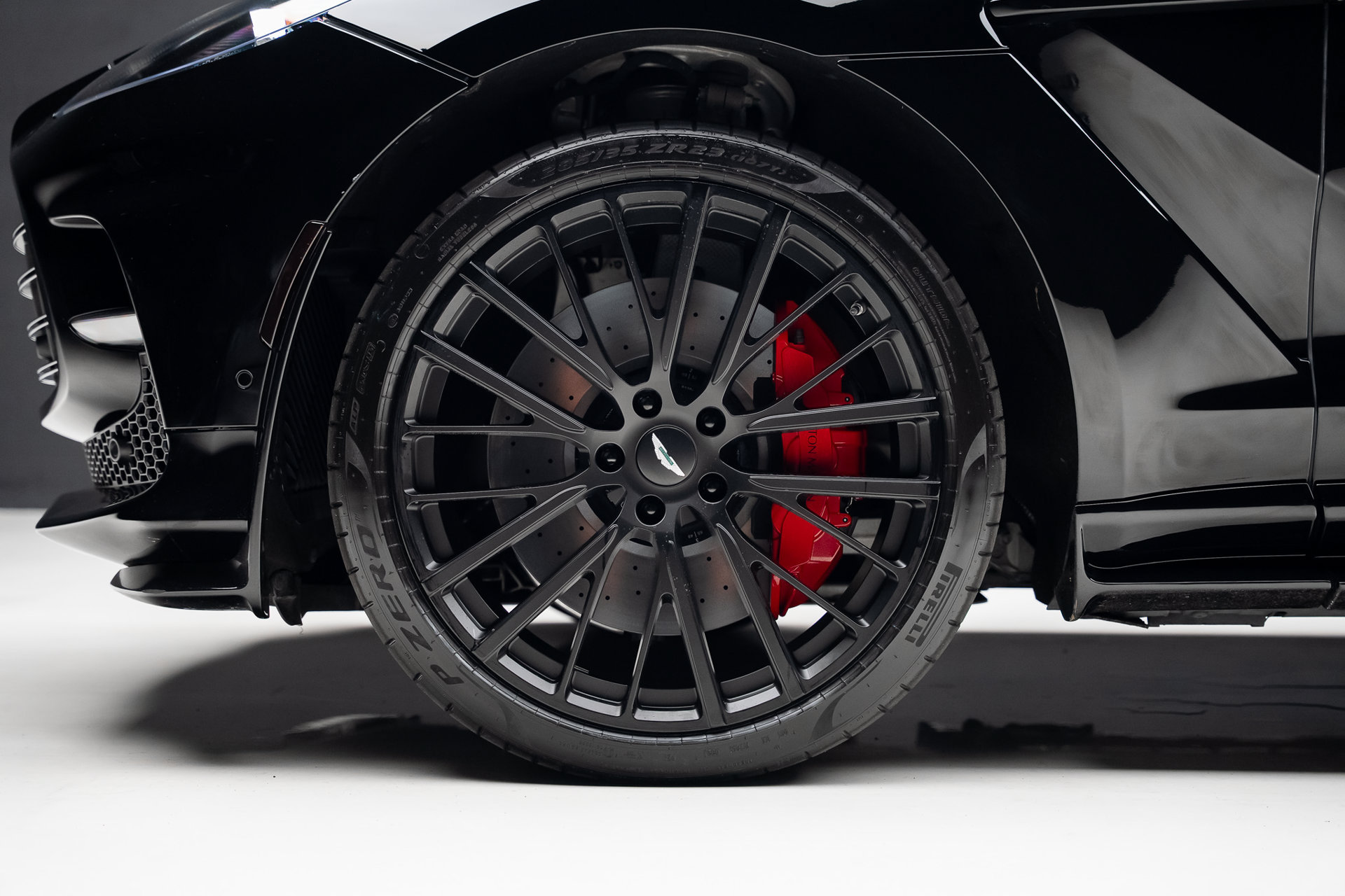 Used 2023 Aston Martin DBX 707 AWD/4WD image 18