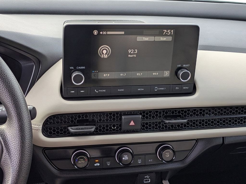 Certified 2023 Honda HR-V LX image 11