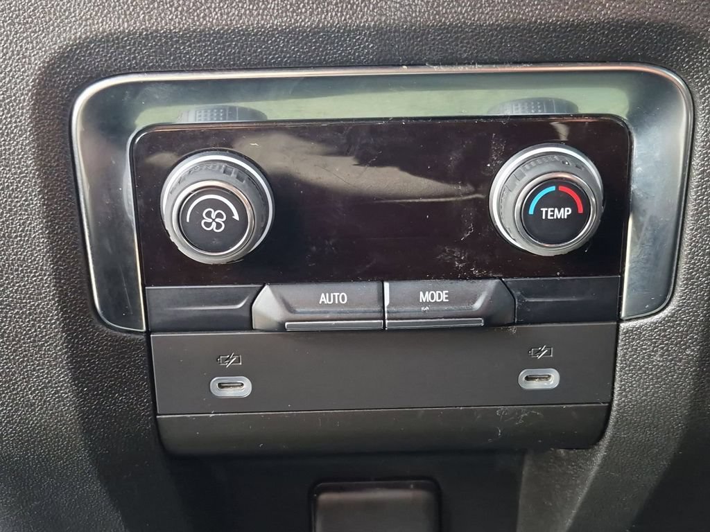 Used 2024 Chevrolet Tahoe LT RWD image 14