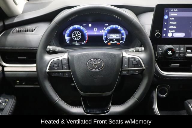 Used 2024 Toyota Grand Highlander Limited FWD image 23