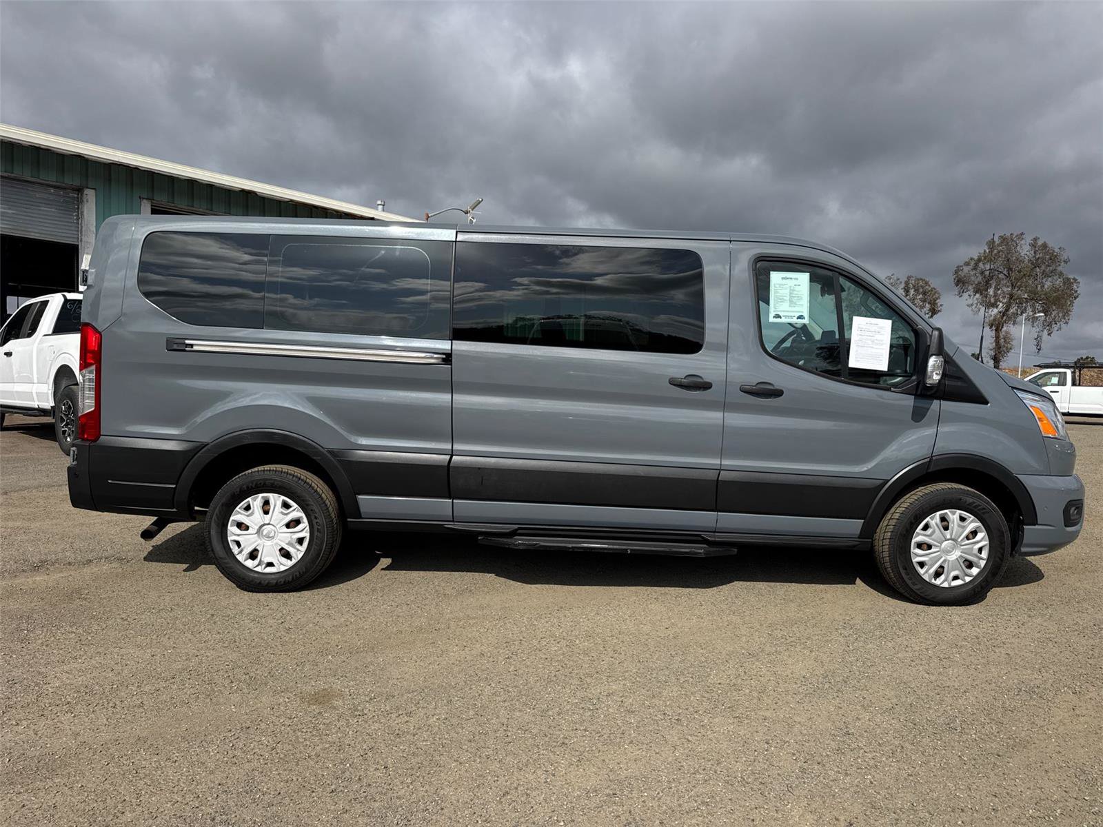 Used 2021 Ford Transit 350 XLT RWD image 7