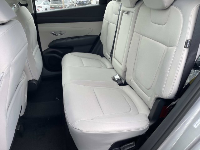 New 2026 Hyundai Tucson Blue SE w/ Tow & Go Package AWD/4WD image 16