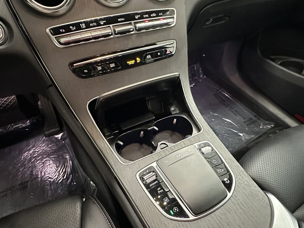 Certified 2022 Mercedes-Benz GLC 300 4MATIC w/ Multimedia Package Lite image 32