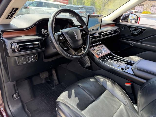 Certified 2022 Lincoln Aviator Reserve w/ Equipment Group 201A AWD/4WD image 9