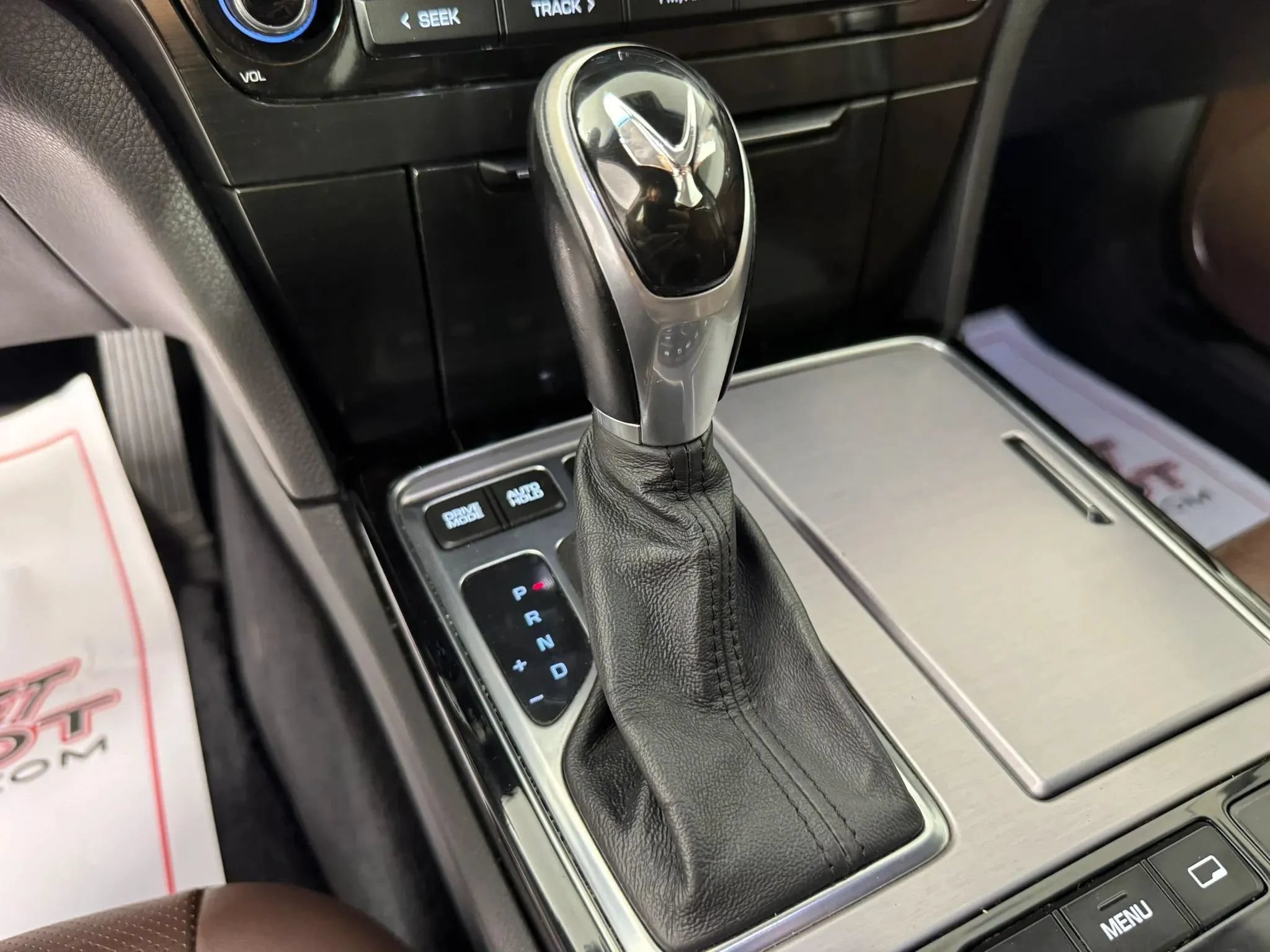 Used 2014 Hyundai Equus Signature RWD image 22