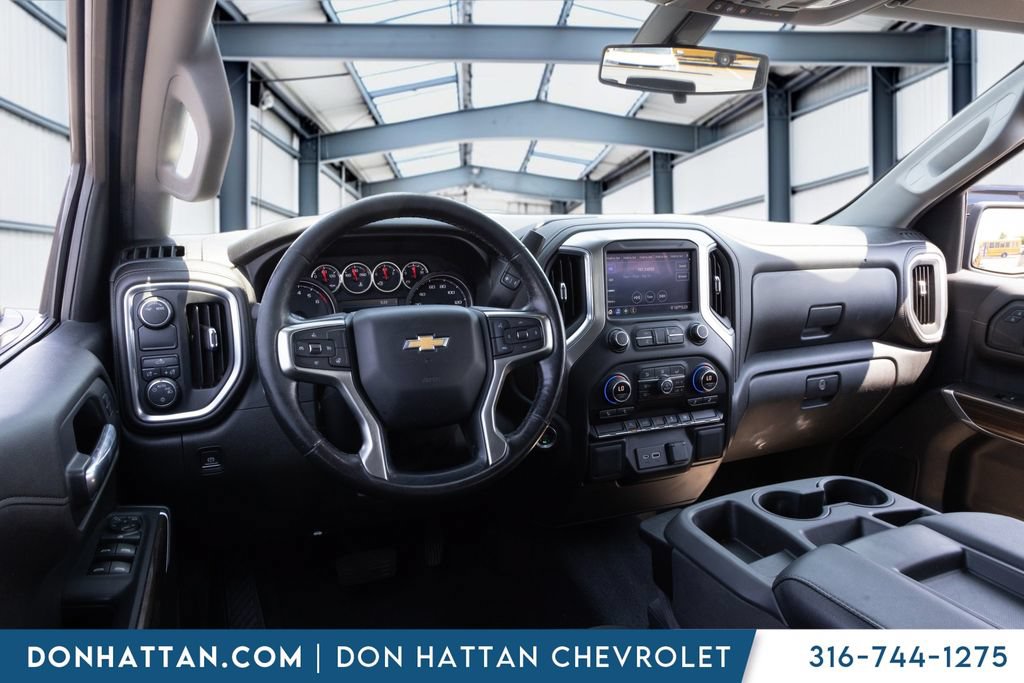 Used 2021 Chevrolet Silverado 1500 LT w/ Bed Protection Package RWD image 15