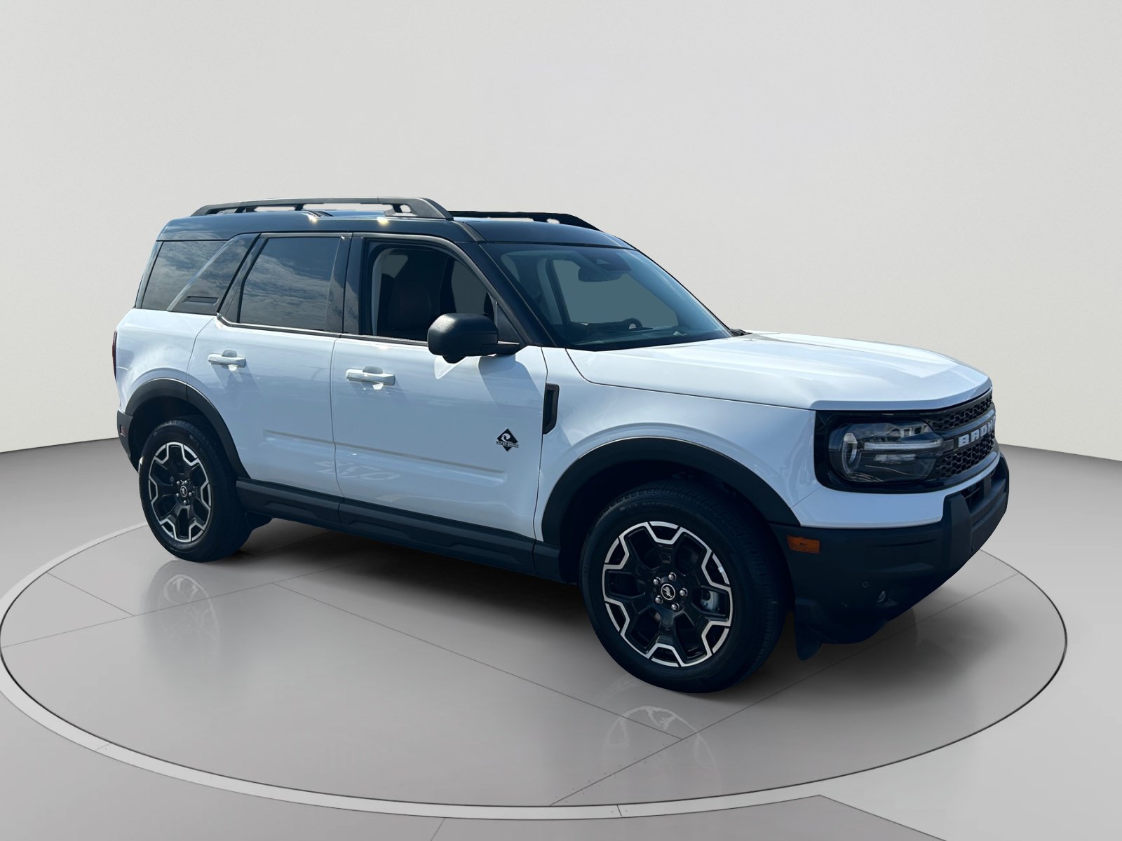 Used 2025 Ford Bronco Sport Outer Banks w/ Outer Banks Tech Package+ AWD/4WD image 7