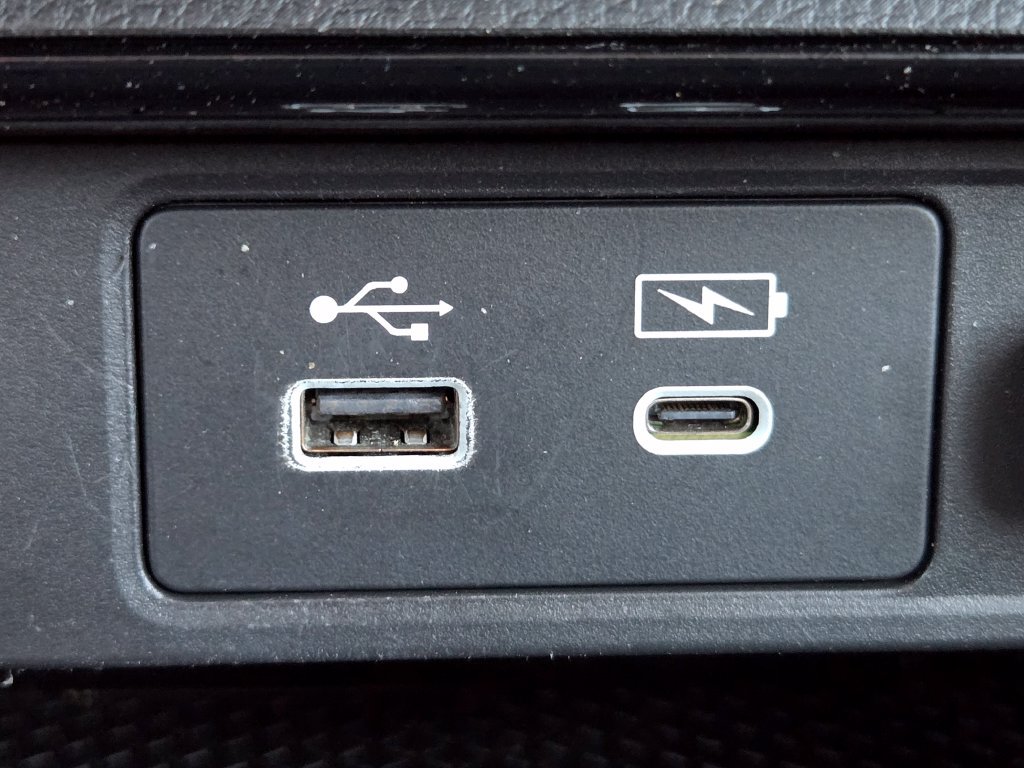 Certified 2024 Honda CR-V EX image 11