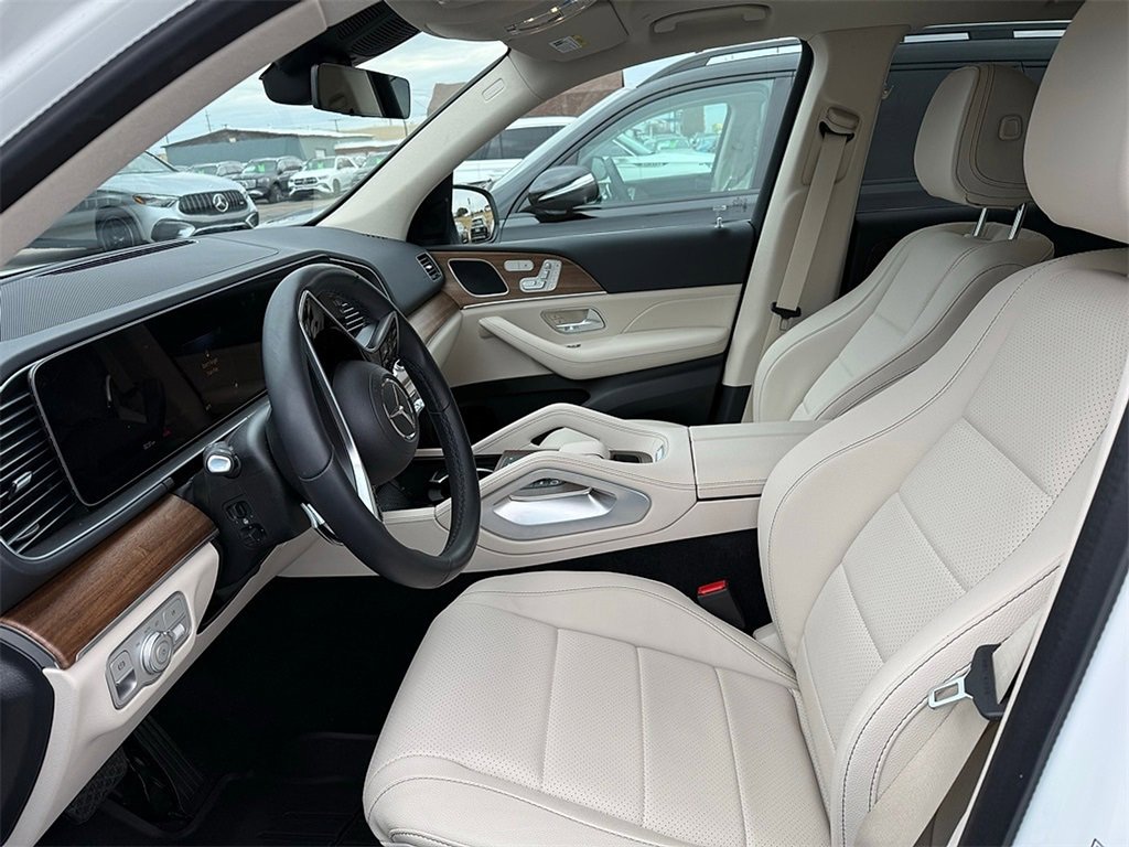 Used 2025 Mercedes-Benz GLE 350 4MATIC image 13