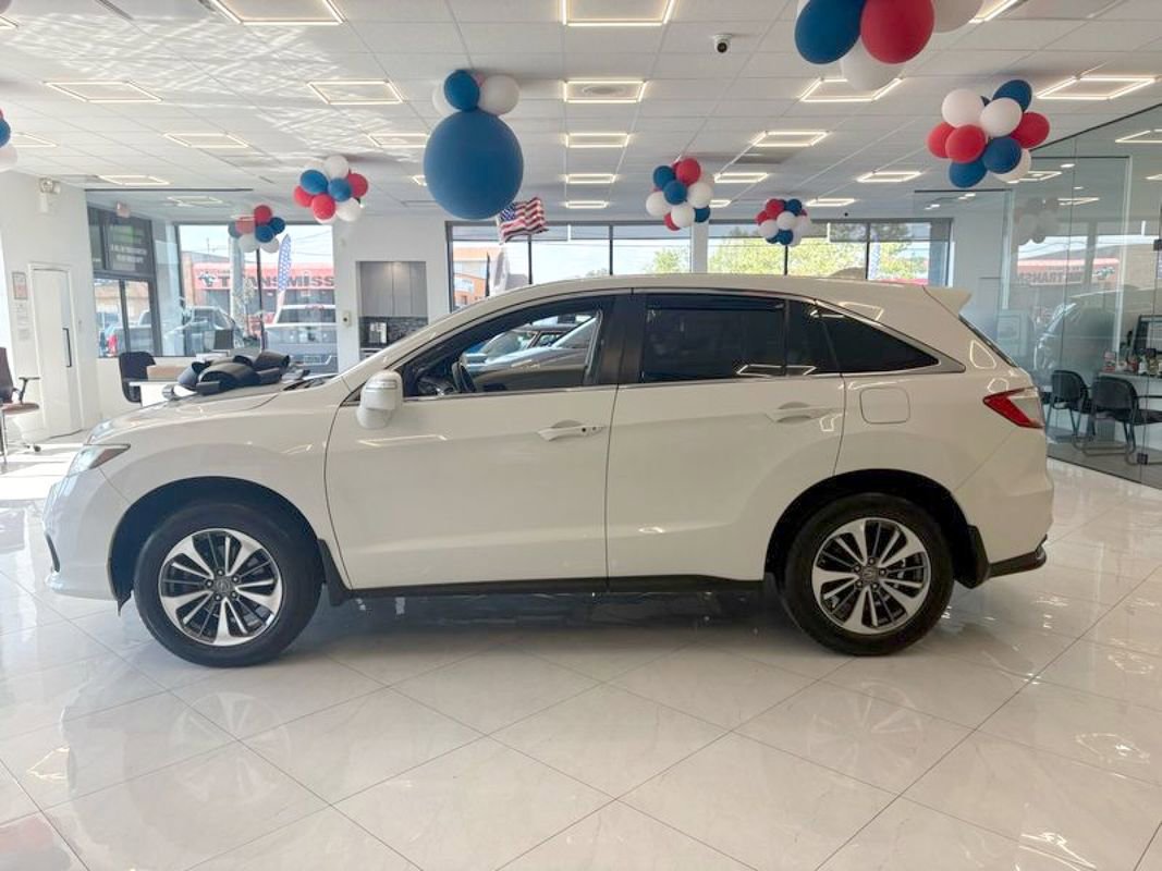 Used 2018 Acura RDX AWD w/ Advance Package image 4