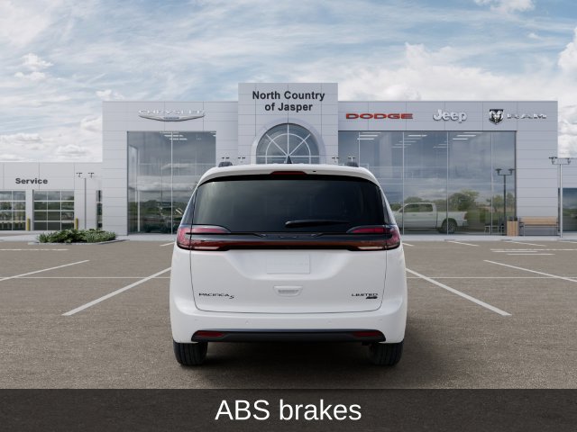 New 2027 Chrysler Pacifica Limited AWD/4WD image 10