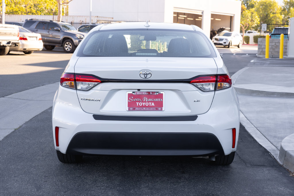 Certified 2026 Toyota Corolla LE w/ LE Premium Package FWD image 6