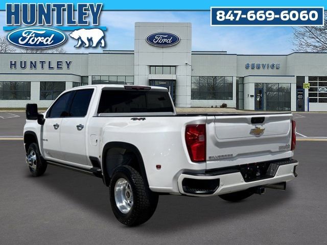 Used 2022 Chevrolet Silverado 3500 High Country w/ Safety Package II AWD/4WD image 5