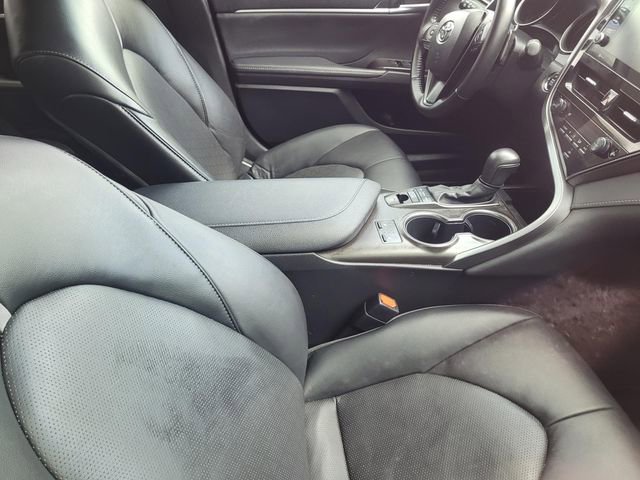 Used 2023 Toyota Camry XSE image 10