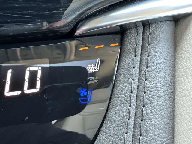 Certified 2024 Cadillac XT6 Premium Luxury AWD/4WD image 50