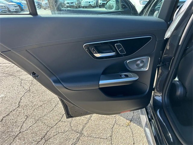 Used 2024 Mercedes-Benz C 300 4MATIC Sedan image 12