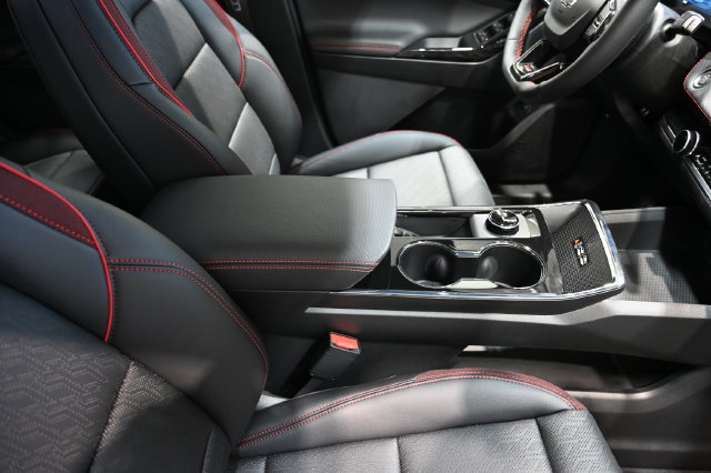 New 2027 Chevrolet Equinox RS w/ Convenience Package III AWD/4WD image 20