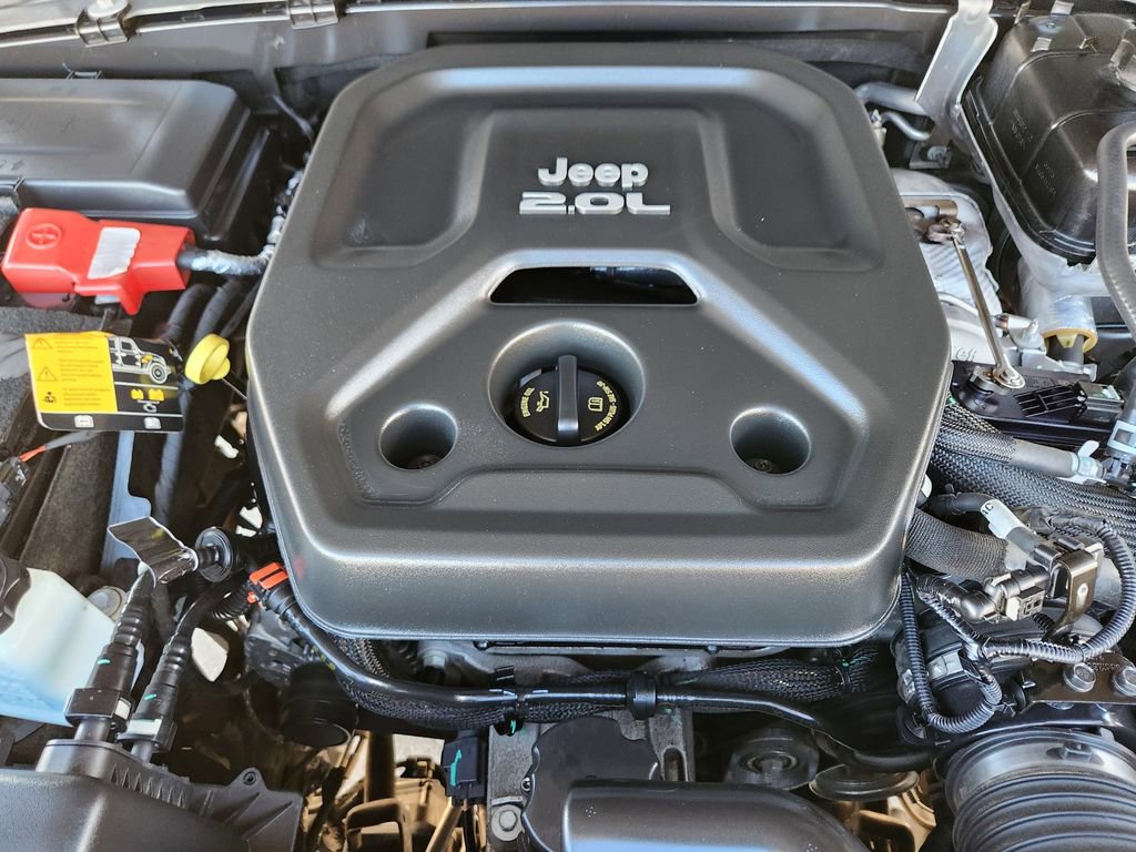 Used 2021 Jeep Wrangler Unlimited Sahara image 29