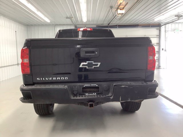 Used 2018 Chevrolet Silverado 1500 W/T w/ Black Out Edition AWD/4WD image 5