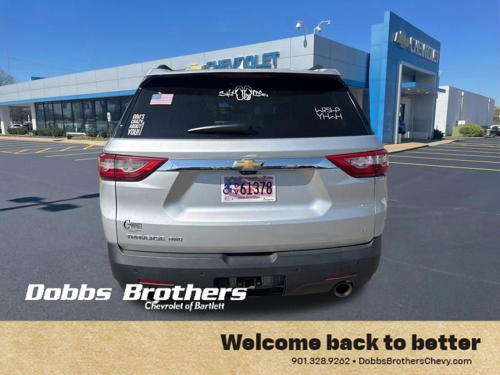 Used 2020 Chevrolet Traverse LT w/ LT Premium Package image 4