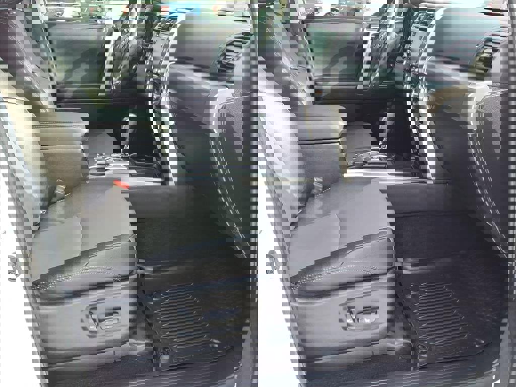 Used 2022 Toyota 4Runner SR5 Premium image 20