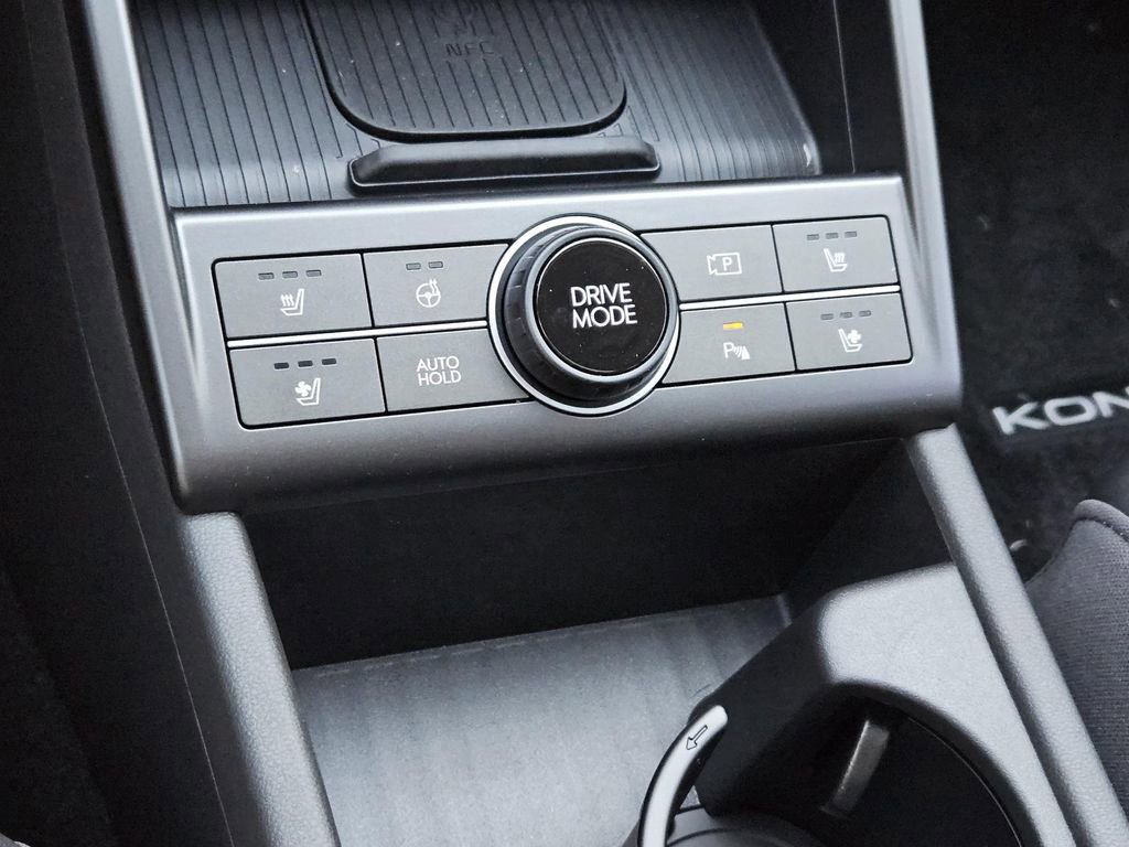 New 2026 Hyundai Kona Limited FWD image 29