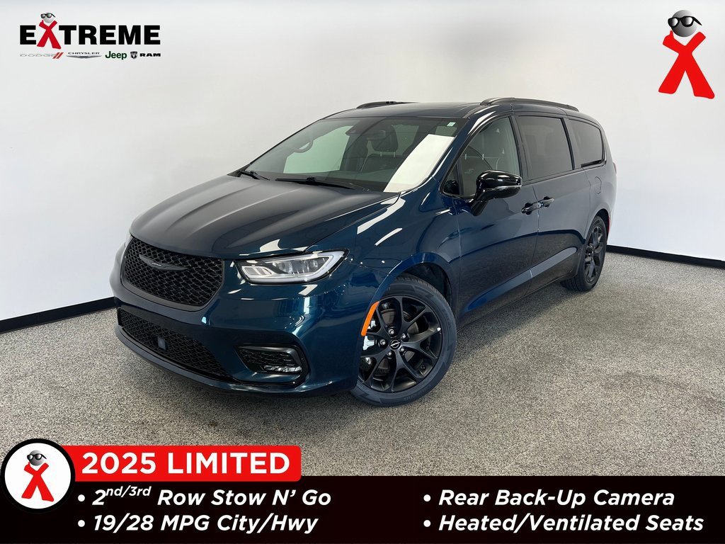 Used 2025 Chrysler Pacifica Limited