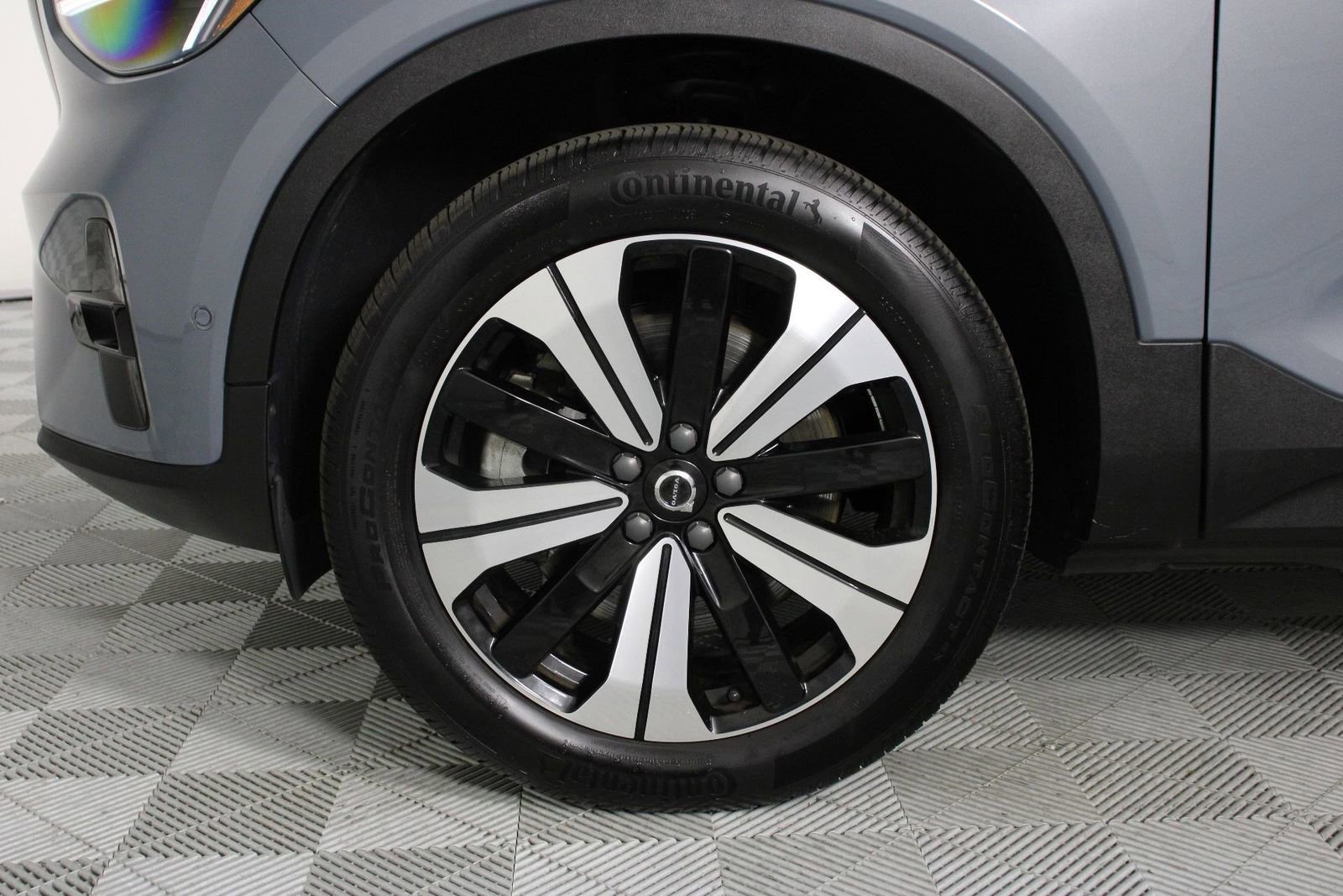 Certified 2023 Volvo C40 P8 Recharge Plus AWD/4WD image 26